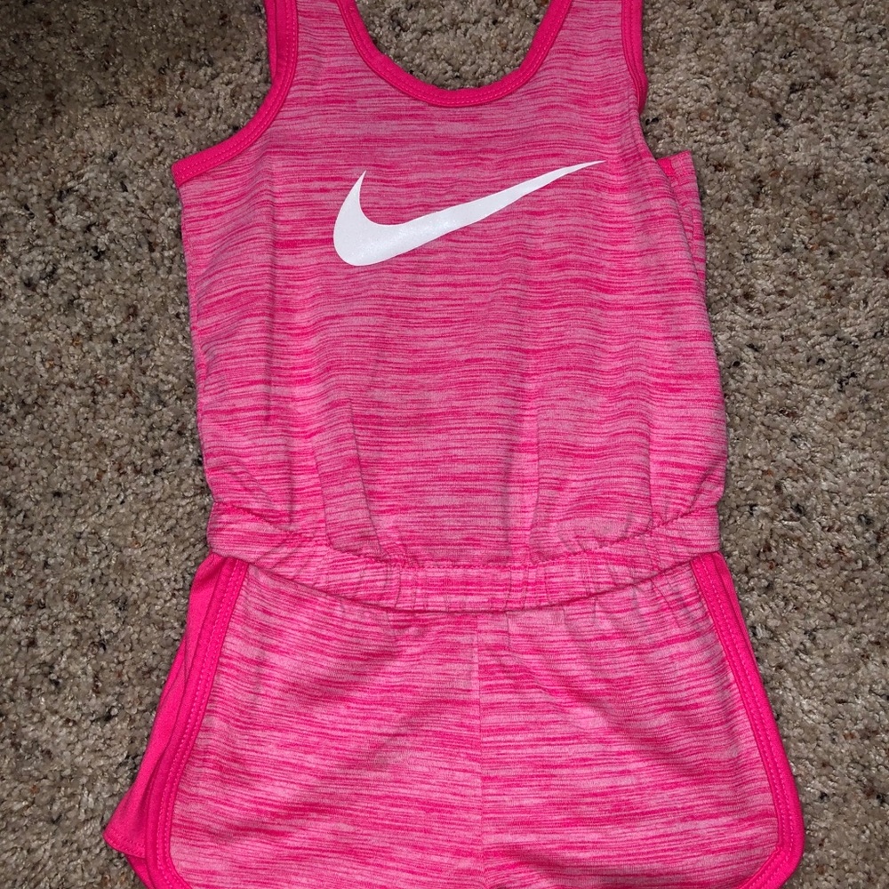 NIKE ROMPER
